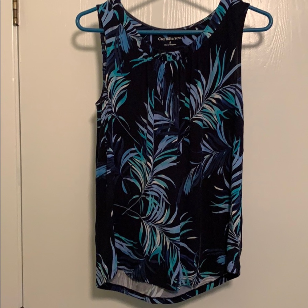Tank top with leafy print
